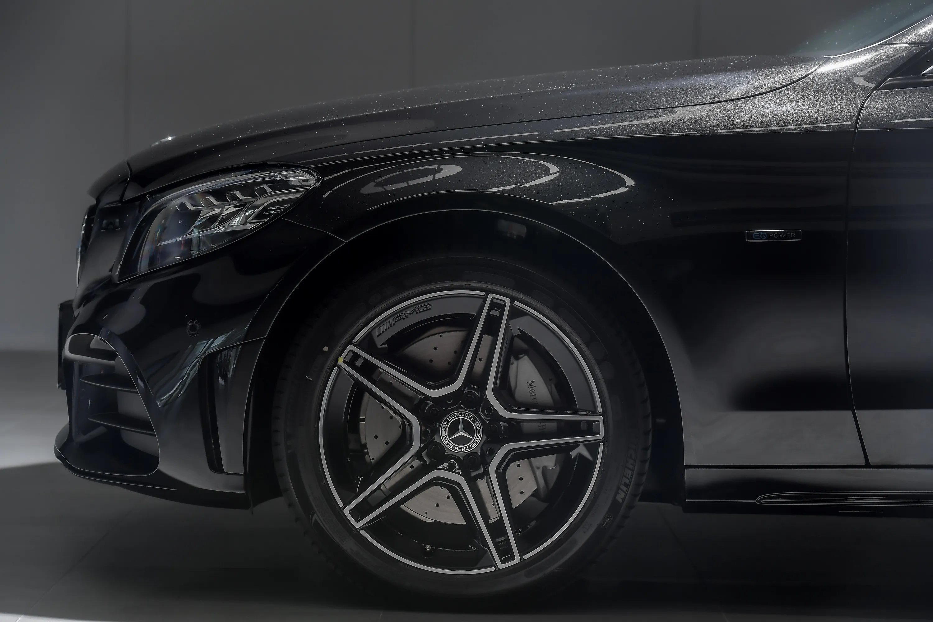 Mercedes-Benz C 300 e AMG Sport