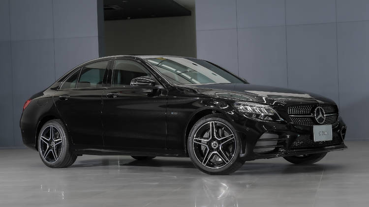 Mercedes-Benz C 300 e AMG Sport 