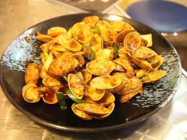 Wing Wah Thai Style clams clams Thai Food