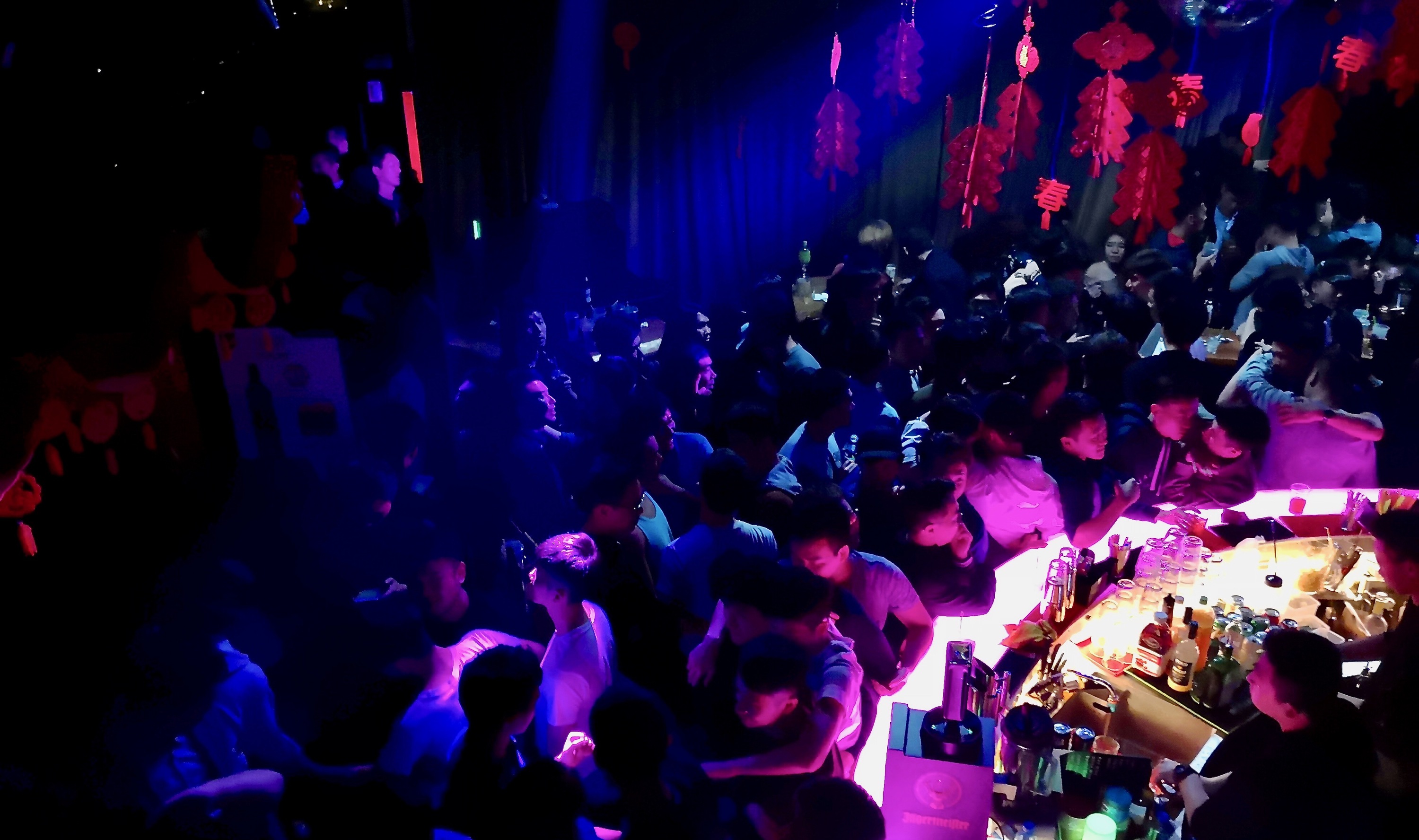 Bing Bing HK | Bars and pubs in Causeway Bay, Hong Kong