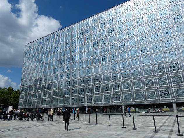 Dimanche, le plus grand karaoké du monde s’installe sur le parvis de l’IMA Institut du Monde Arabe