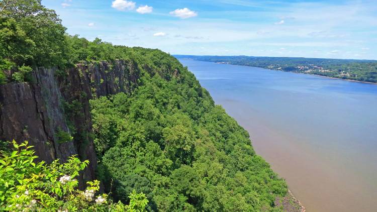 Palisades Parkway to Bear Mountain