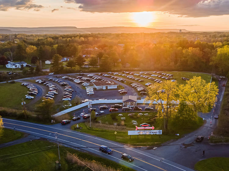 Jericho Drive-In and Twist Ice Cream Shoppe (Glenmont, NY)