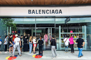 balenciaga outlet chicago