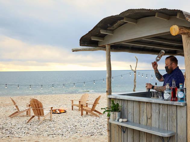 One of NYC’s best bars Death & Co opens summer pop-up on the North Fork Death & Co Low Tide Beach Bar Sound View