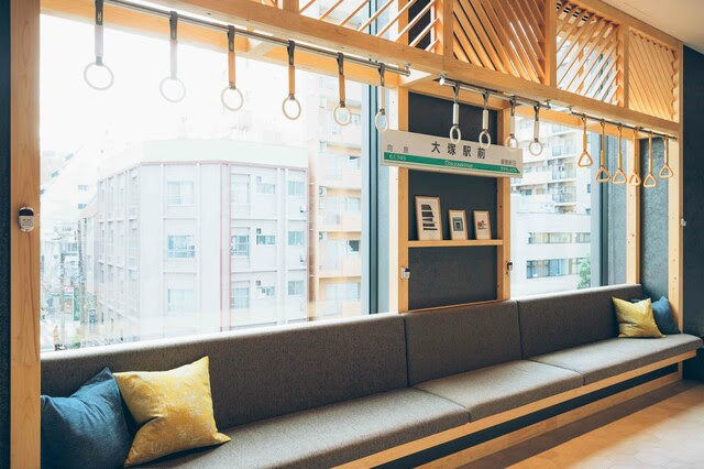 客室は、都電の中に宿泊している気分になれる「都電Room」を用意