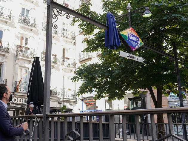 Metro Chueca logo arcoiris LGBTI Metro Chueca logo arcoiris LGBTI