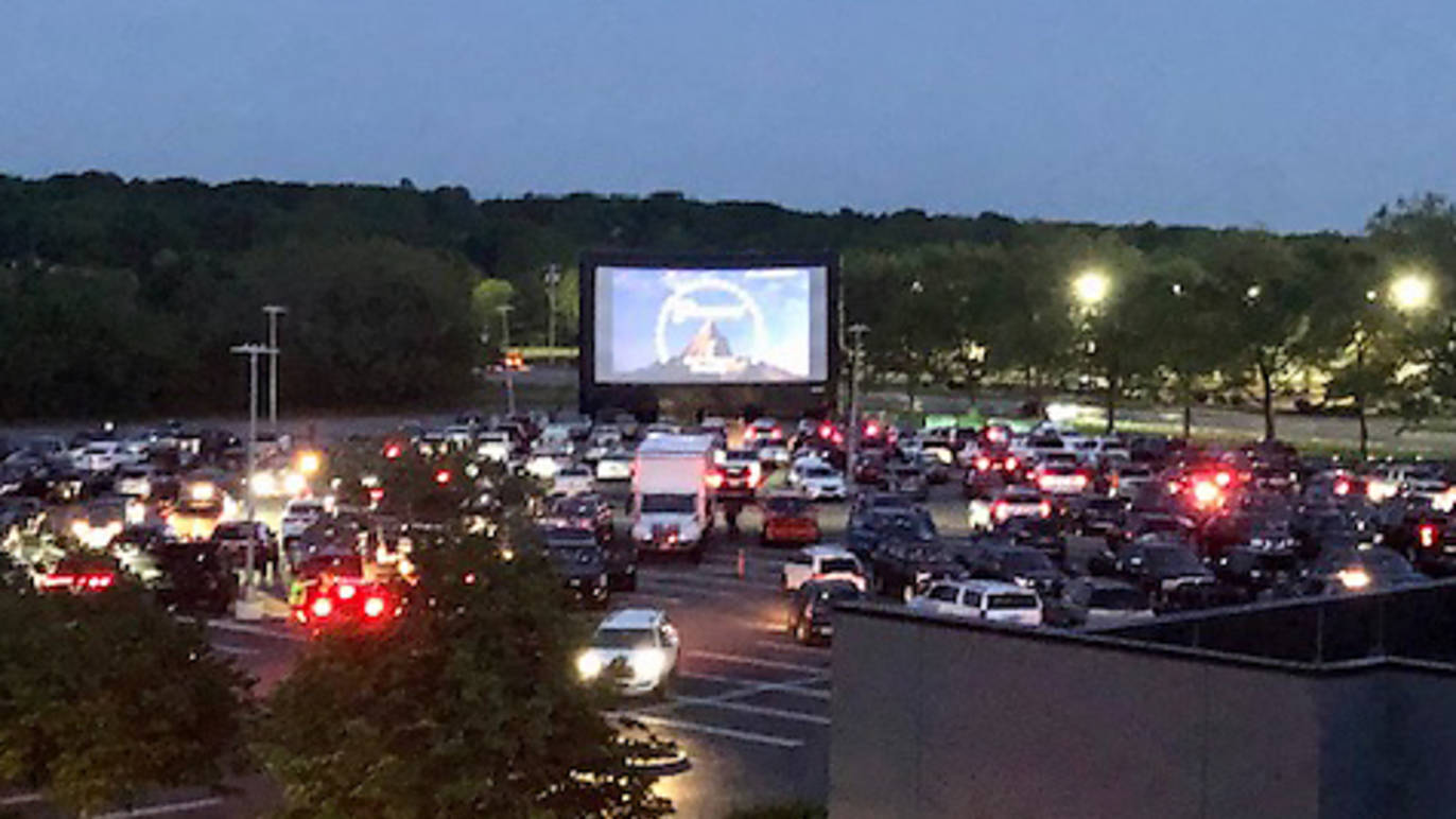 18 Amazing drive-in theaters near New York City