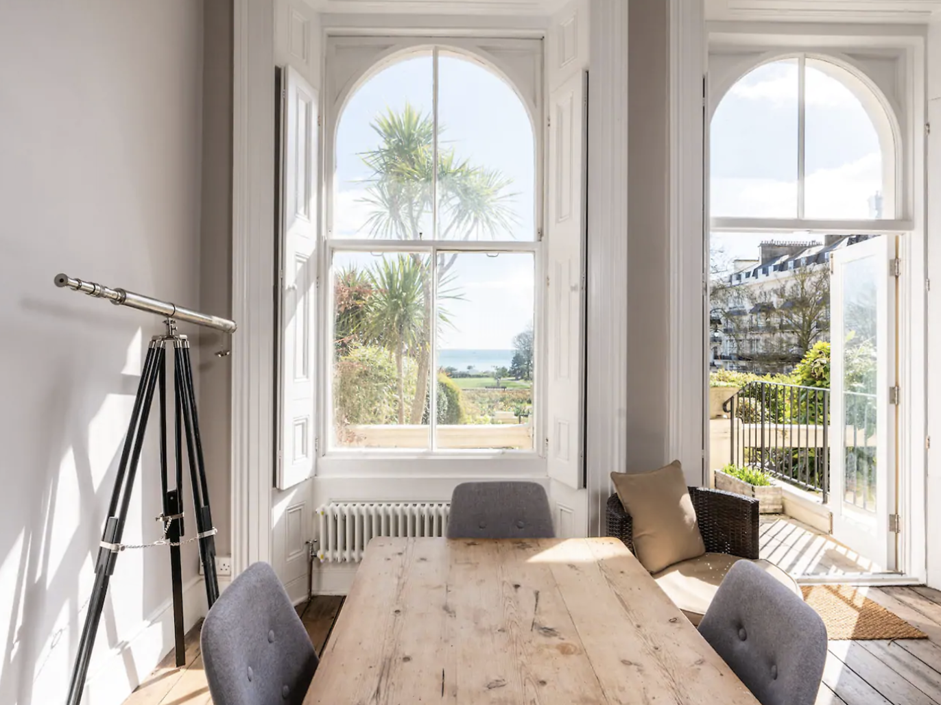 16 Best Airbnbs near London Best Places to Stay Near London