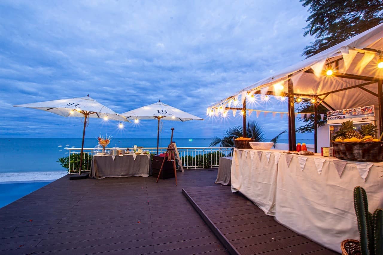 Feast De La Mer