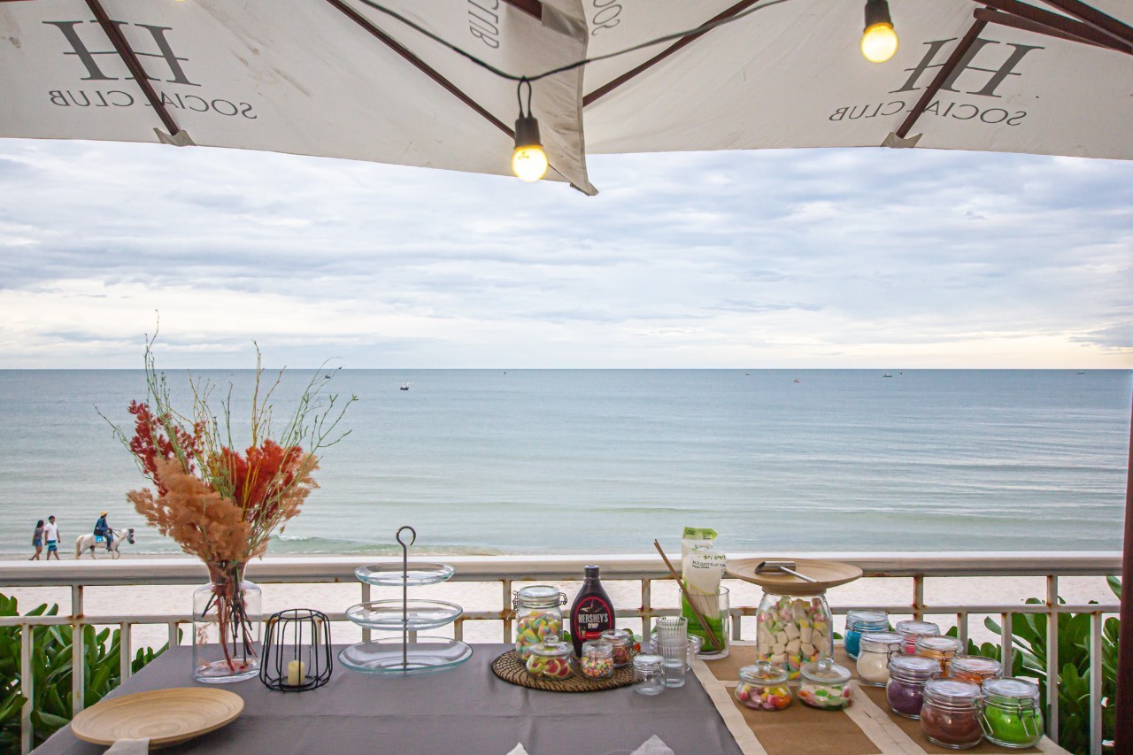 Feast De La Mer