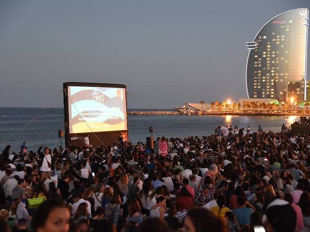 Cinema a la fresca Cinema lliure a la platja