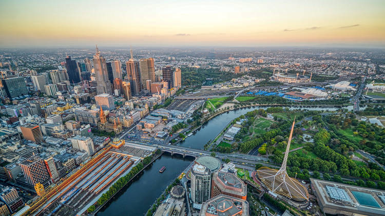 Melbourne skyline sunset