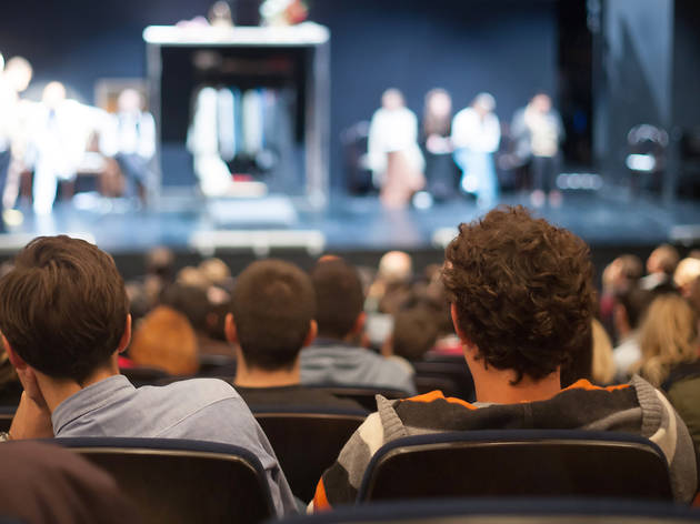 Anar al teatre Anar al teatre