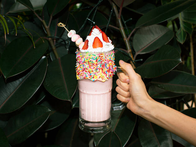 Flower Years milkshake Flower Years milkshake