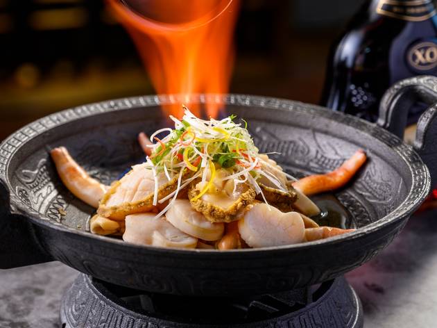 Fiery Assorted seafood seafood