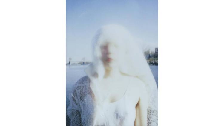 Kanade Hamamoto photo exhibition「midday ghost」