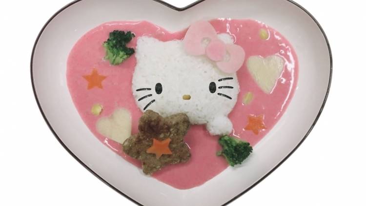 Hello Kitty Narita airport cafe 