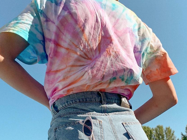 Mawui Mawui, tie dye