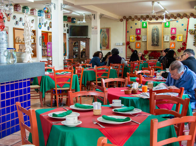el bajío restaurante interior