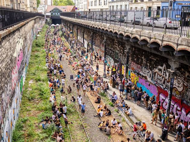La friche de l'été : 2000 m2 de barbecue, terrasse et pétanque dans le 18e ! La friche de l'été : 2000 m2 de barbecue, terrasse et pétanque dans le 18e !