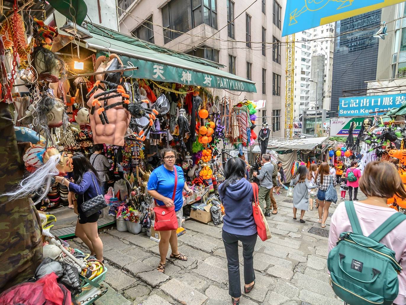6 Historic streets in Hong Kong you should know about