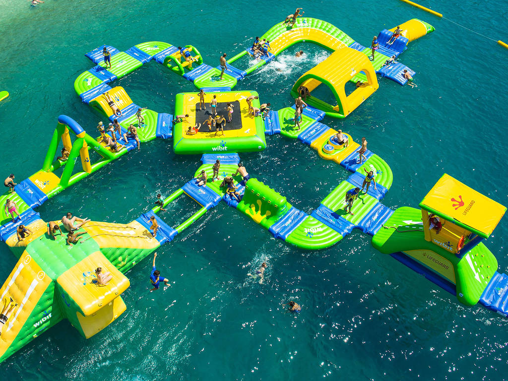 15 Water Parks in and Around Montreal to Get Wet and Have Fun