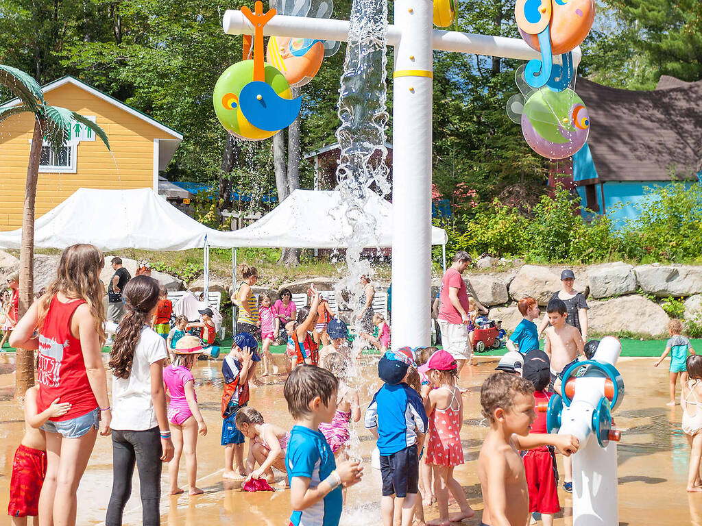 15 Best Water Parks in and Around Montreal to Get Wet and Have Fun
