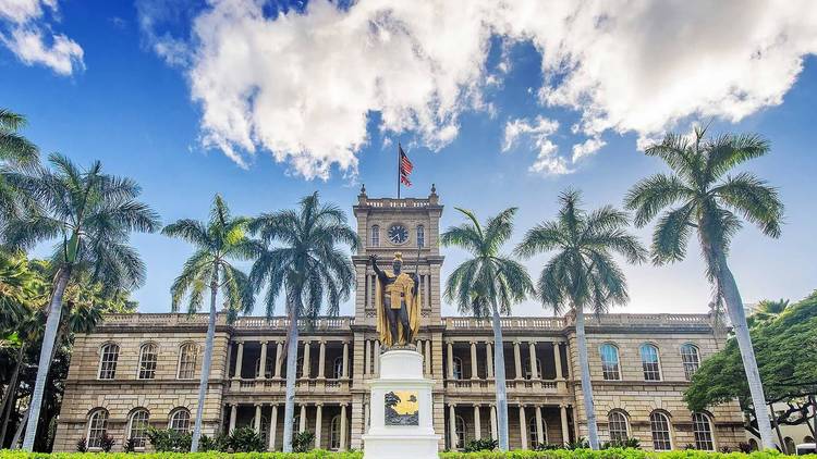 Iolani Palace