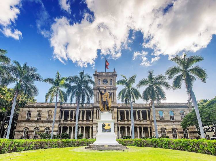 Iolani Palace