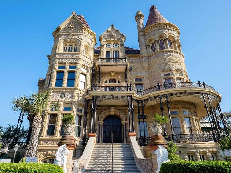 Bishop’s Palace | Galveston, TX