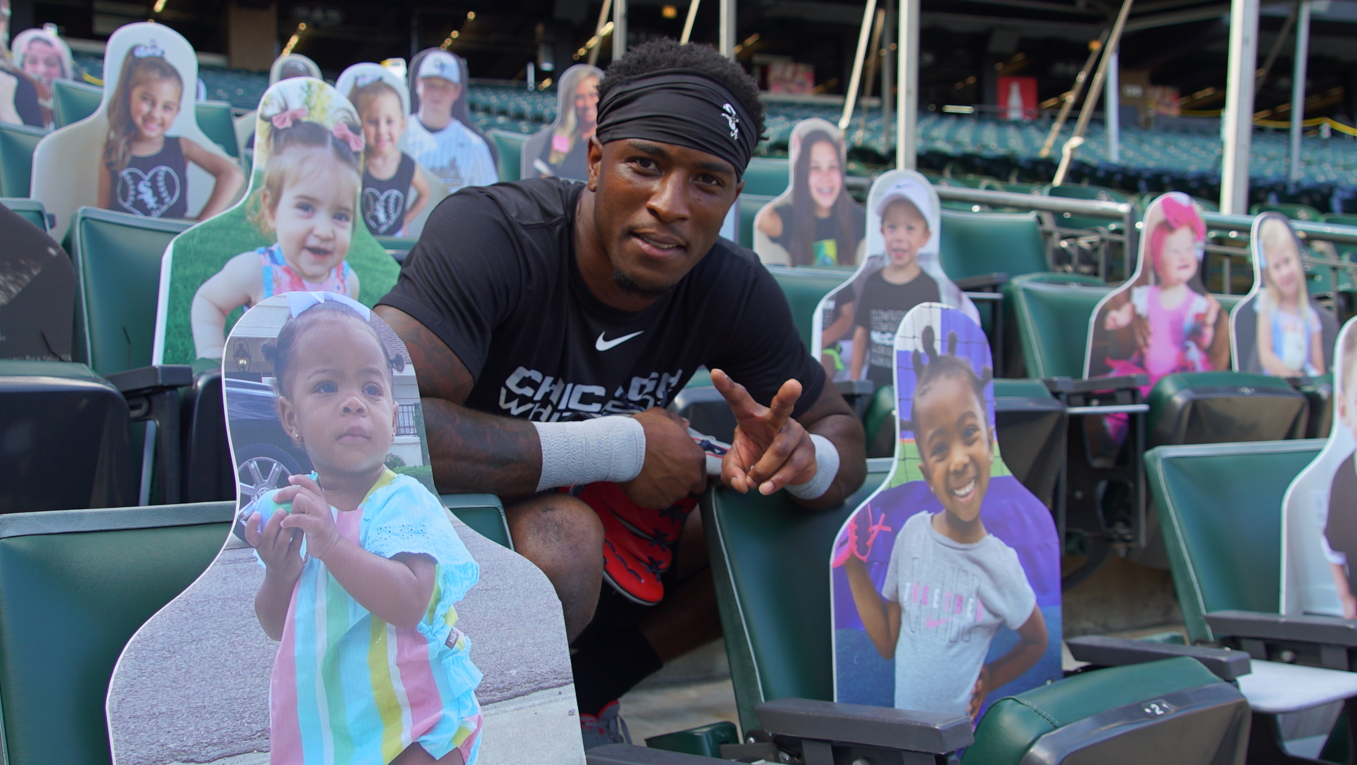 White Sox fans make up for lost moments with cardboard cutouts