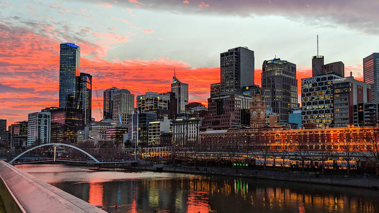 Melbourne sunset skyline