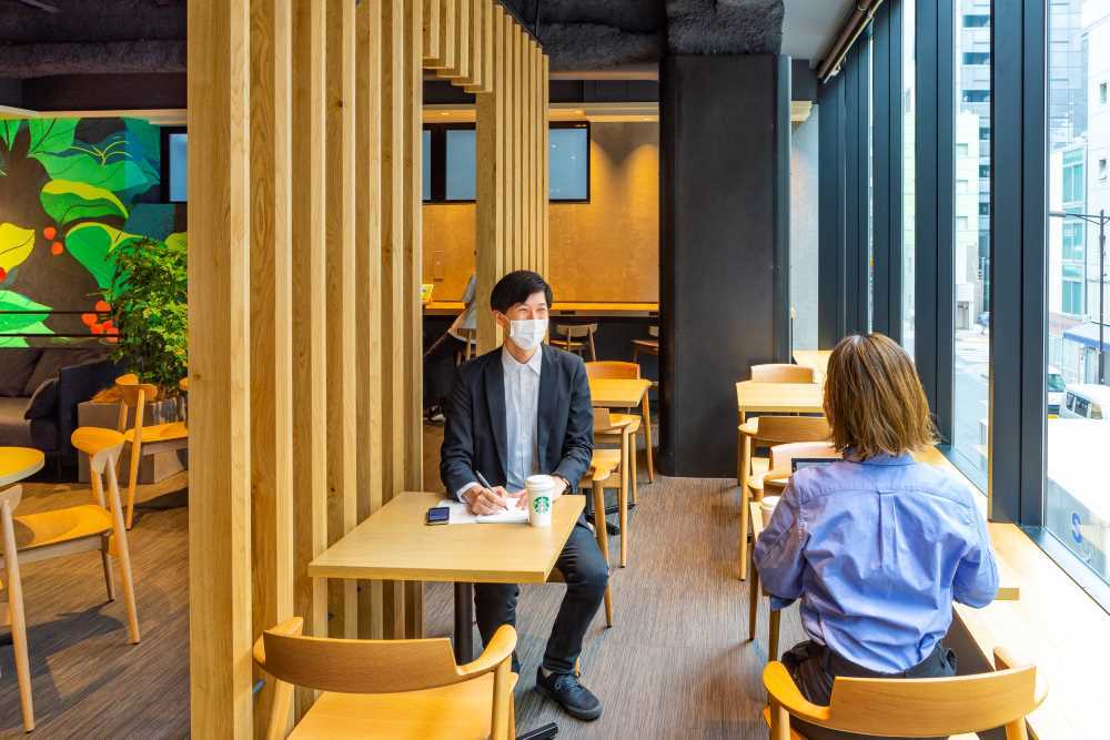 This New Starbucks In Ginza Operates Like A Coworking Space