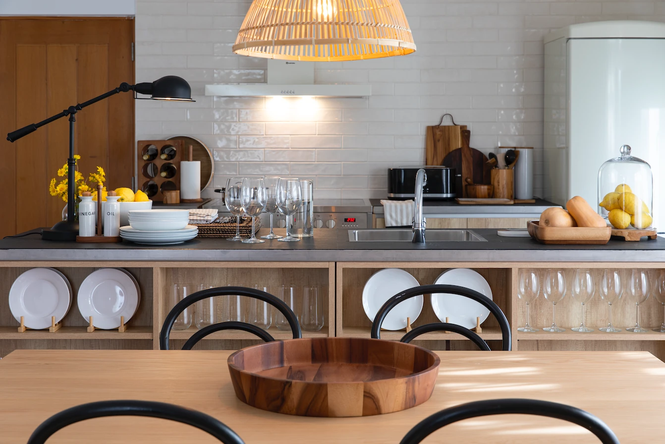 Kinda Home - Craveiral Farmhouse