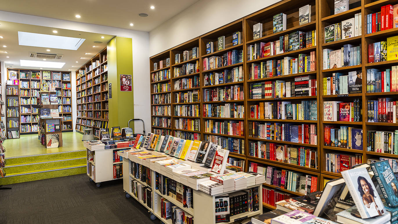 Avenue Bookstore Shopping in Elsternwick, Melbourne