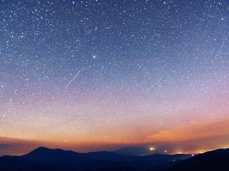 Los mejores sitios para ver la lluvia de estrellas en Barcelona