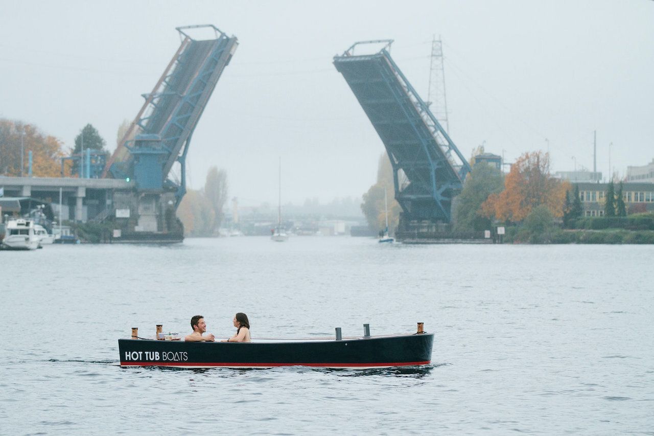Hot Tubs Boats