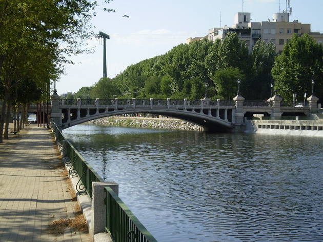 Puente de la Reina Victoria Puente de la Reina Victoria