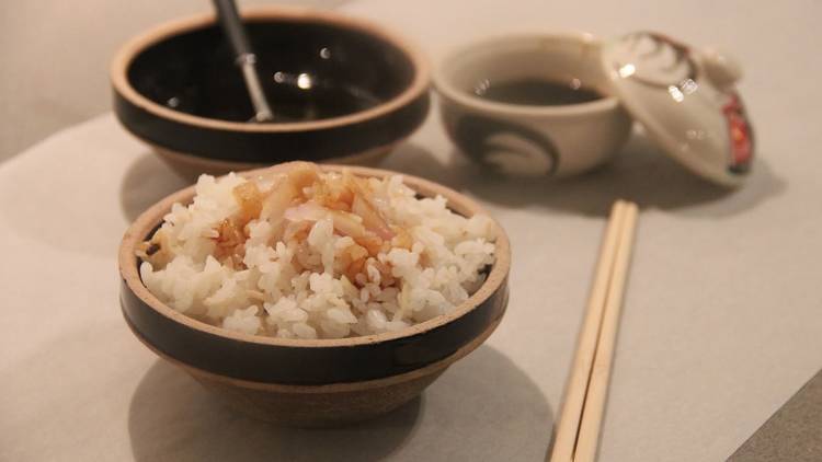 Rice with lard and soy sauce (豬油撈飯)