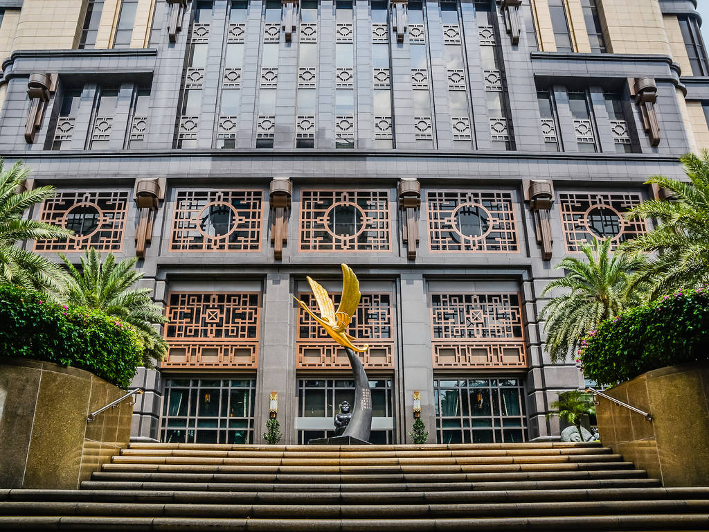 9 Beautiful Art Deco Buildings in Singapore