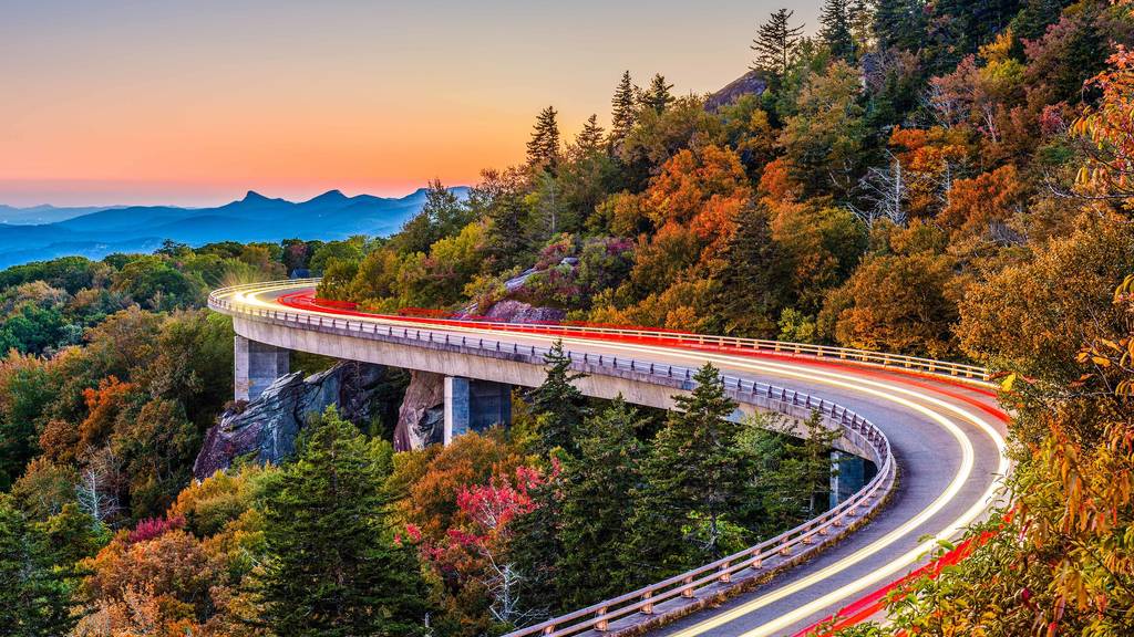 Where to See Best Fall Foliage in the USA For Beautiful Fall Colors