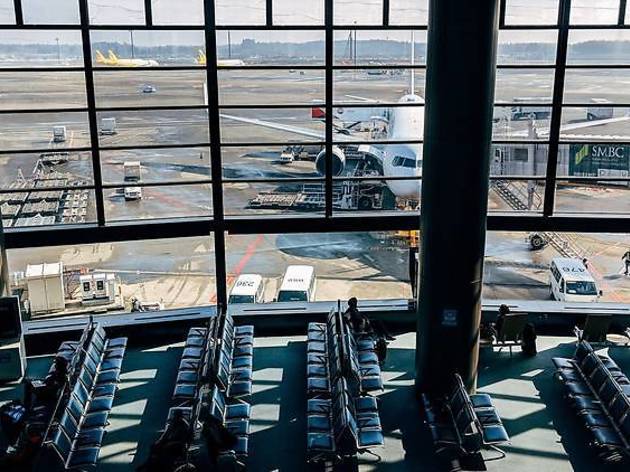 9月に日本が全ての国からの受け入れ再開へ airport