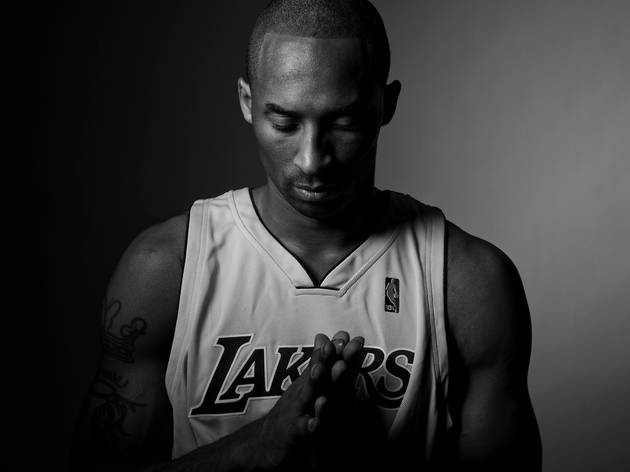 kobe bryant black and white