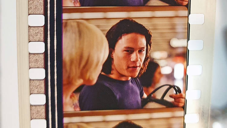 A picture of the print of 1999 film Two Hands featuring a long-haired Heath Ledger 