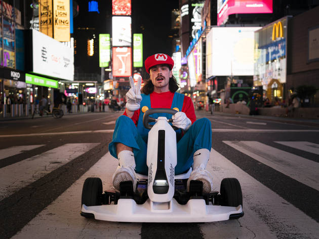 二人のニューヨーカーがマリオカートを再現? mario kart nyc