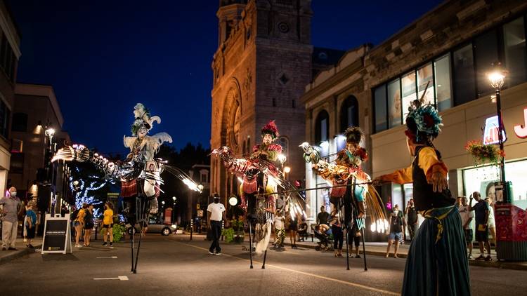 Festival Marionnettes Plein la rue, Promenade Wellington