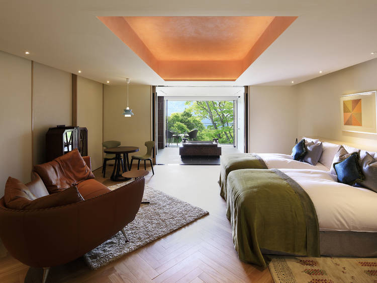 The huge private onsen bath on your room’s balcony