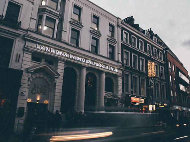 ロンドンのジャズカフェ、危機を乗り越え営業再開 Jazz Cafe