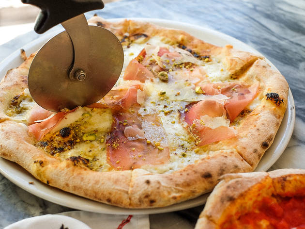 Pizza Bronte – Mano a Mano